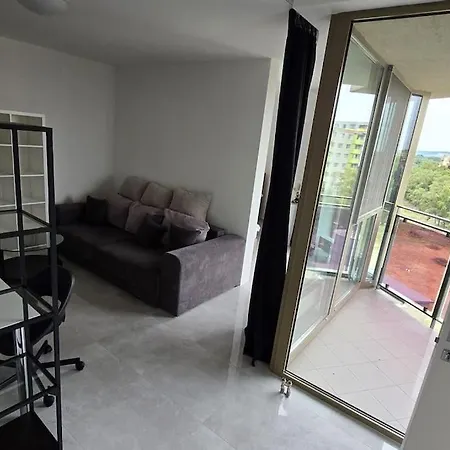 Air Conditioned 2 Vienna Gate, 4 브라티슬라바