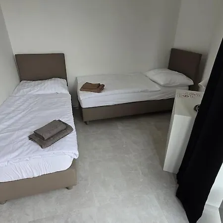 Air Conditioned 2 Vienna Gate, 4 브라티슬라바