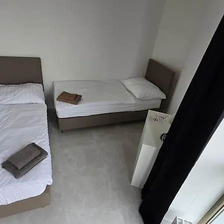 Air Conditioned 2 Vienna Gate, 4 * 브라티슬라바