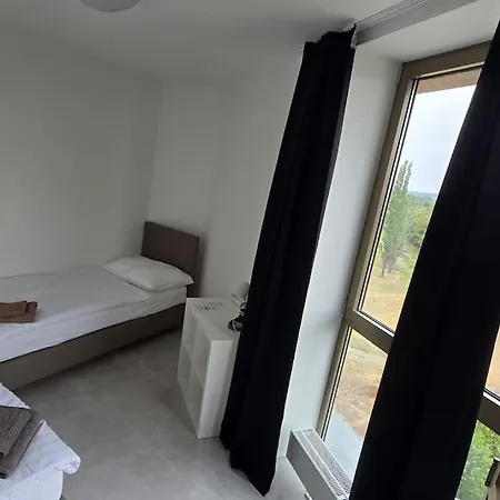 Air Conditioned 2 Vienna Gate, 4 * 브라티슬라바